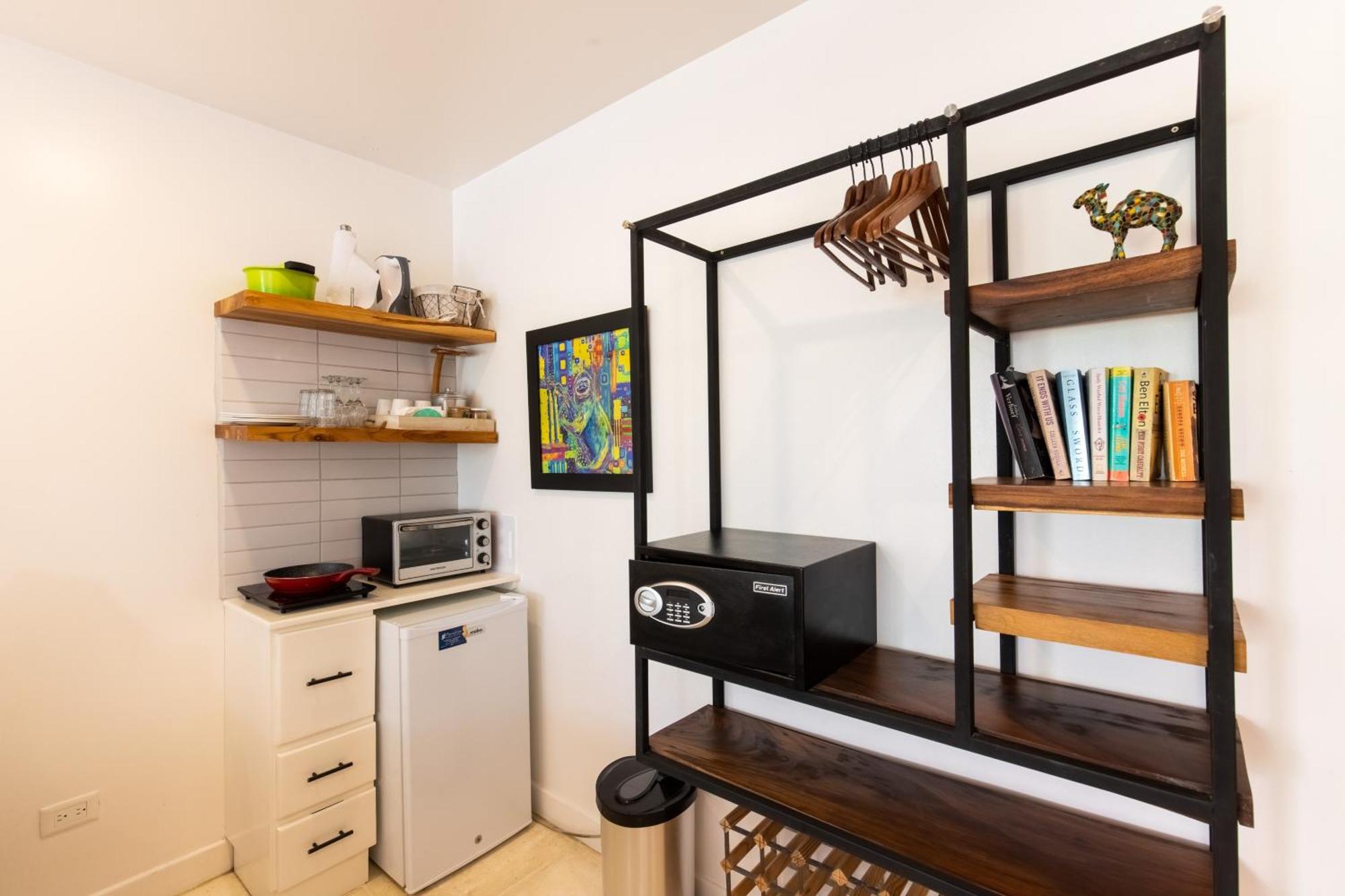 Casa Vitality Bed And Breakfast - Playa Guiones, Nosara - 4 Minute Walk To The Beach Buitenkant foto