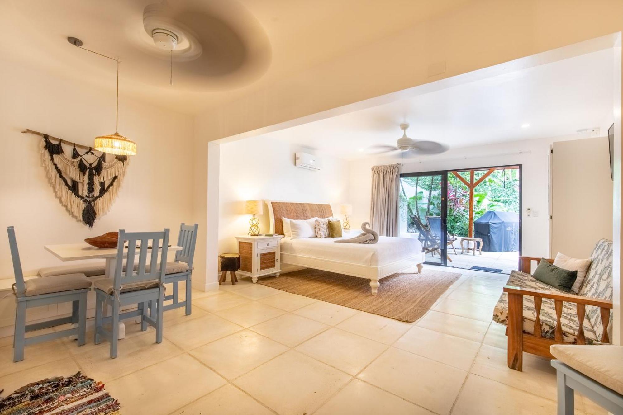 Casa Vitality Bed And Breakfast - Playa Guiones, Nosara - 4 Minute Walk To The Beach Buitenkant foto